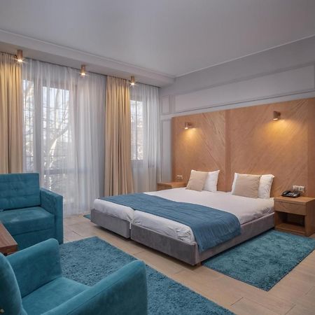 Boomerang Boutique Hotel Odesa Exterior foto